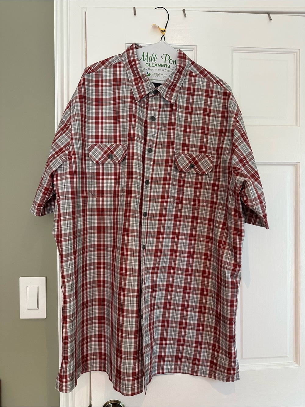 croft & barrow Red and White Plaid Short-Sleeve Button-Down Shirt